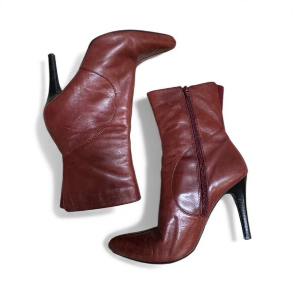 Nine West Leather Heeled Ankle Boots Red Zip Up Pointed Toe Size 8M - Picture 2 of 5